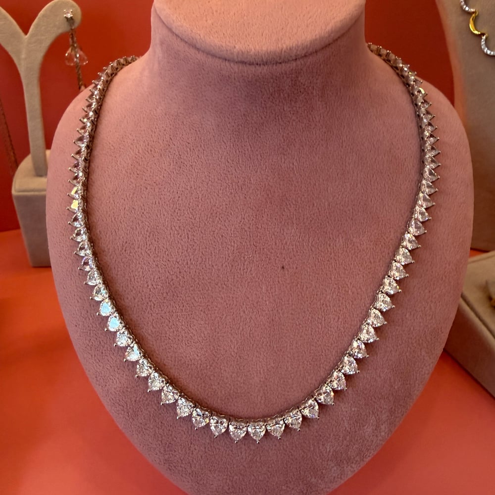 BYNARS REGINA LUCE NECKLACE