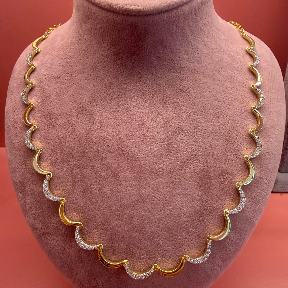 HALF-MOON DIAMOND GOLD KOLYE