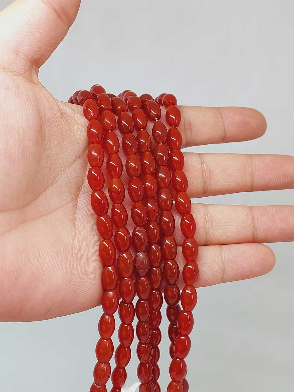 Akik Taşı Arpa Kesim YARIM Dizi 6*8.5mm (49974) (18cm uzunluğundadır)