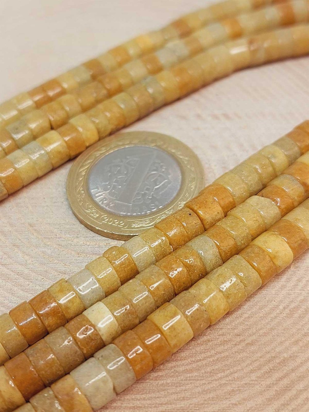 Akik Taşı Şekilli 3x6mm YARIM Dizi (49352) (18cm uzunluğundadır)