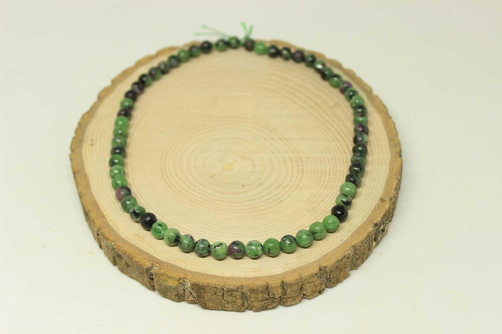 Anyolit (Rubizoit – Rubyzoisit) Taşı YARIM Dizi 6mm (18cm uzunluğundadır)