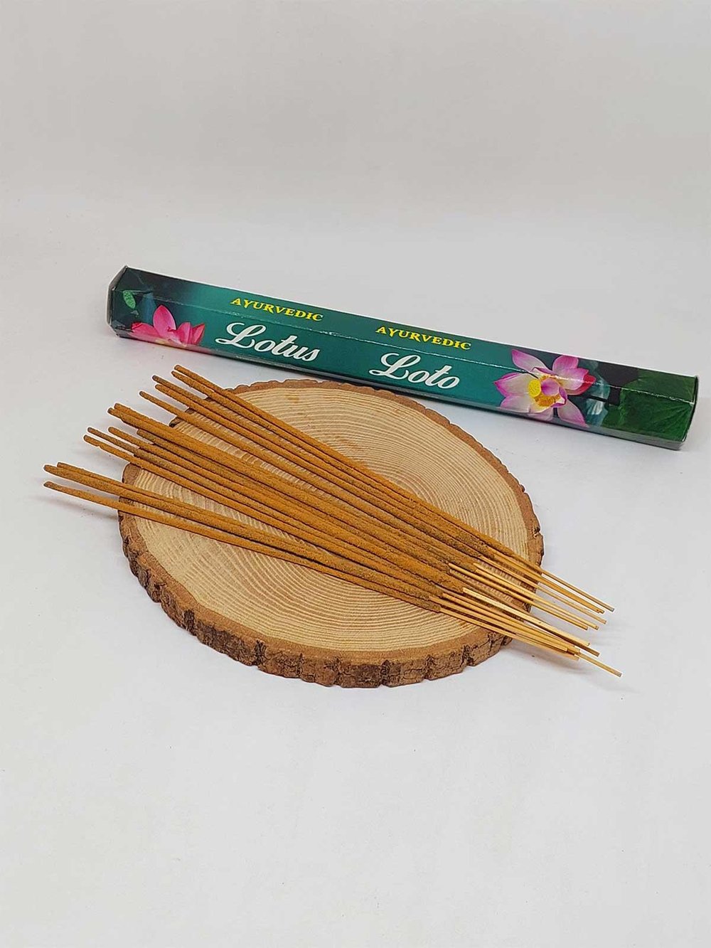 Ayurvedic Doğal Lotus Çubuk Tütsü - El Yapımıdır