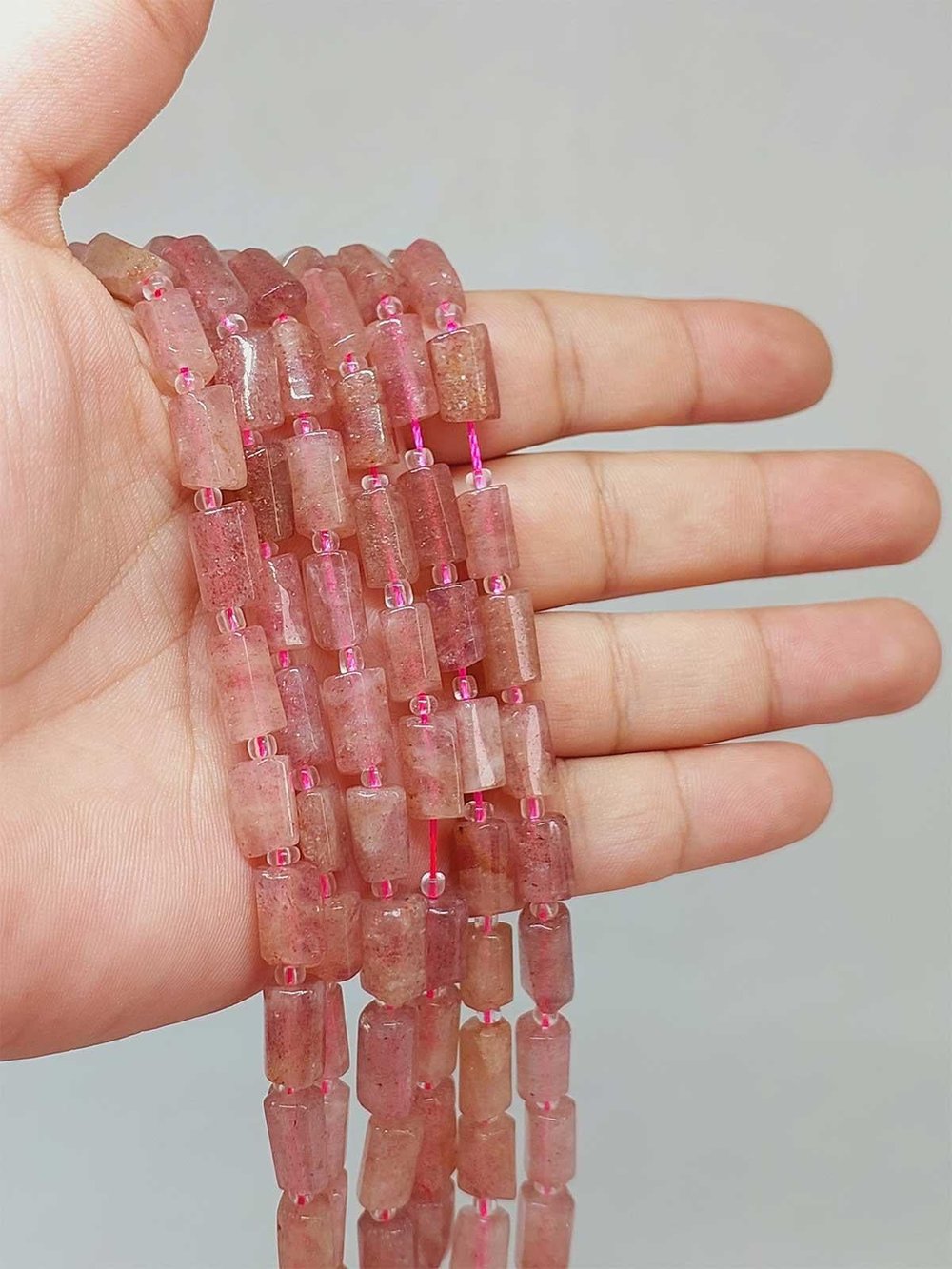 Çeyrek Dizi (9cm uzunluğundadır!) Çilek Kuvars Taşı 6x10mm Çeyrek Dizi (49912)