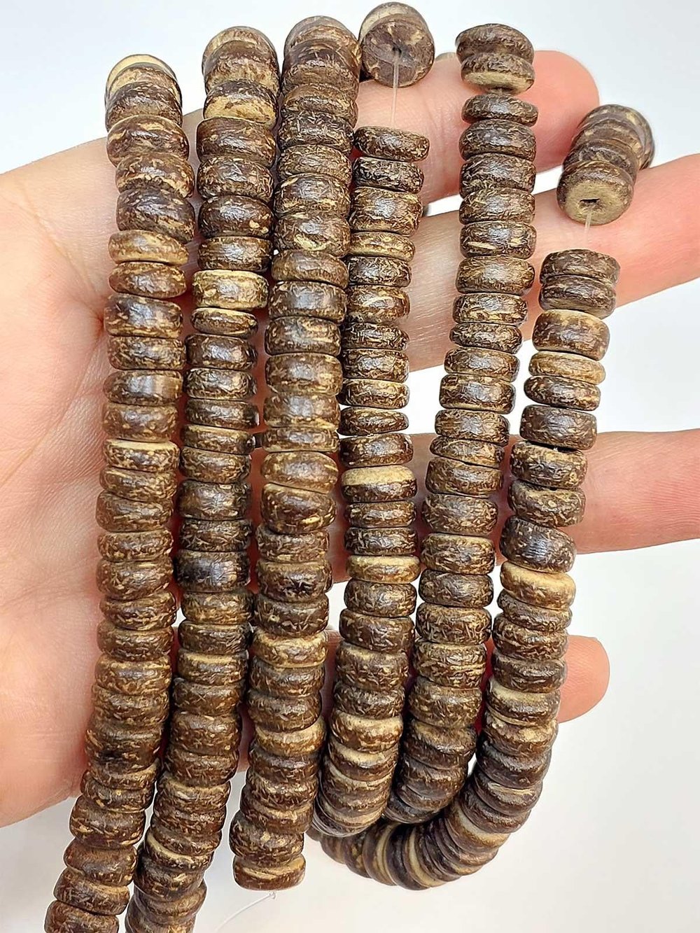 Çeyrek Dizi (9cm uzunluğundadır!) Hindistan Cevizi Kabuğu Ahşap Çeyrek Dizi Rondela Kesim 8.5*3mm (45284)