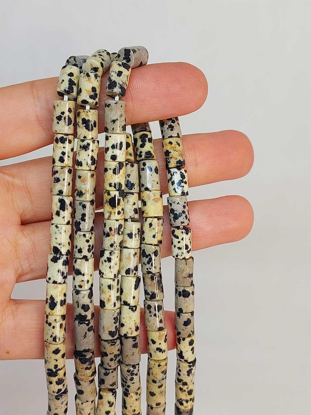 Çeyrek Dizi (9cm uzunluğundadır!) Jasper Taşı Silindir Kesim 5.5x7.5mm Çeyrek Dizi (49314)