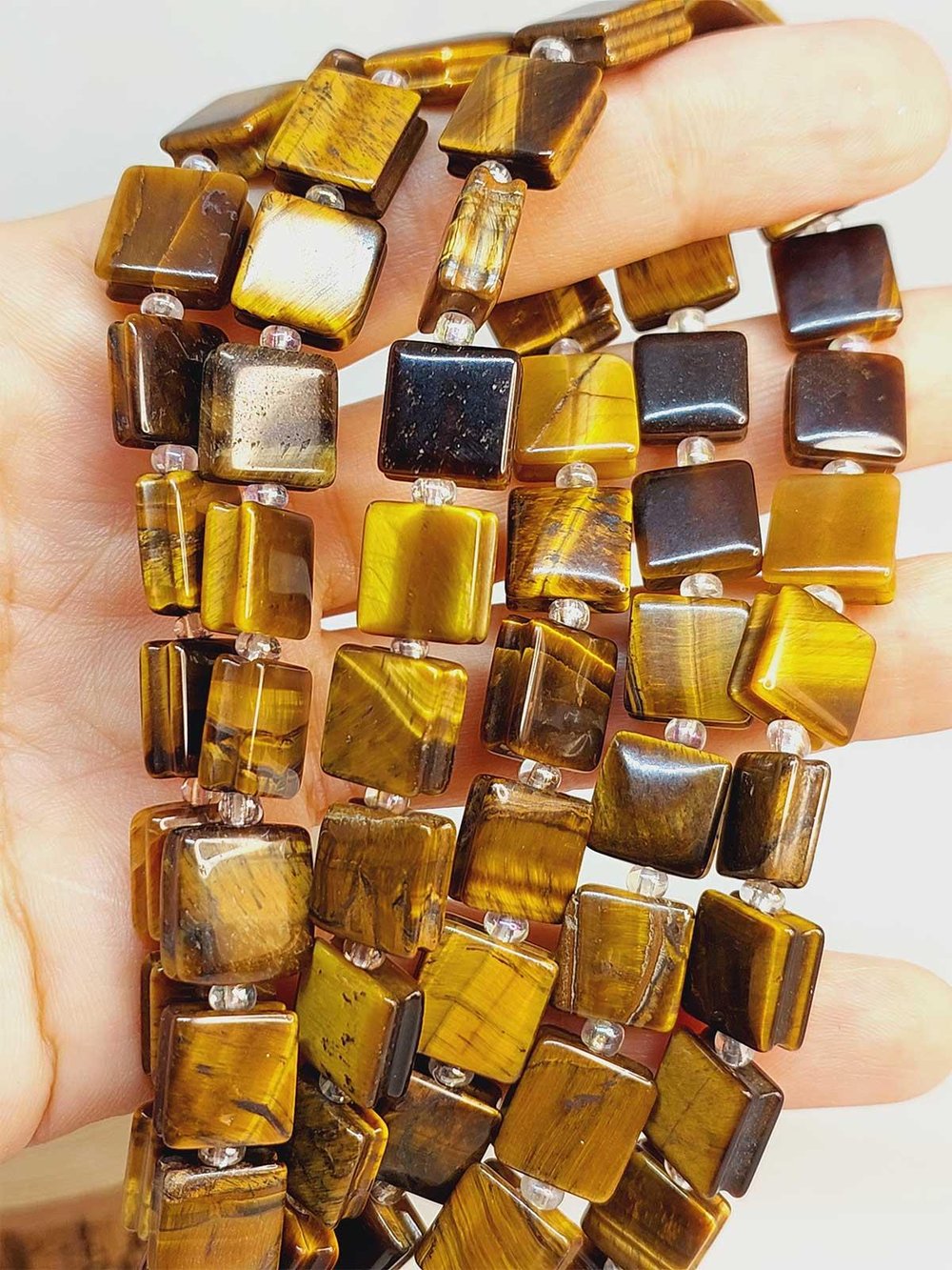 Çeyrek Dizi (9cm uzunluğundadır!) Kaplan Gözü Taşı Yandan Oyuklu Kare Kesim 10x10mm Çeyrek Dizi (49564)