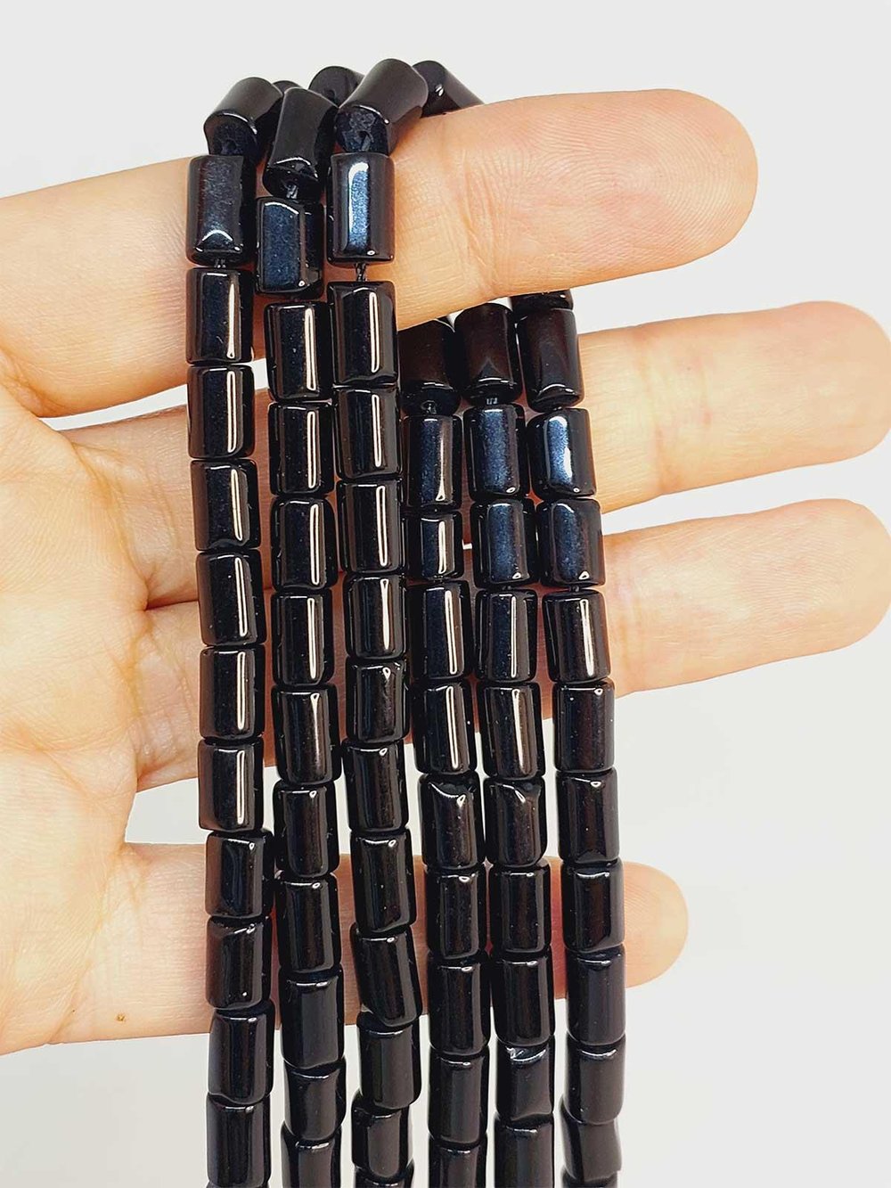 Çeyrek Dizi (9cm uzunluğundadır!) Oniks Taşı Silindir Kesim 5.5x7.5mm Çeyrek Dizi (49322)