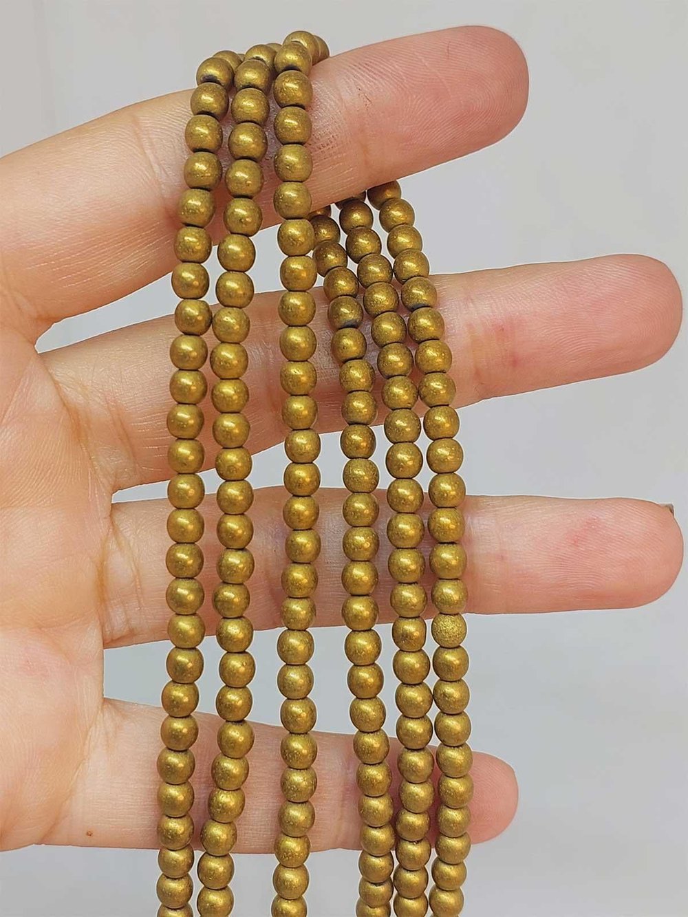 Hematit Taşı YARIM Dizi 4mm (48178) (18cm uzunluğundadır)