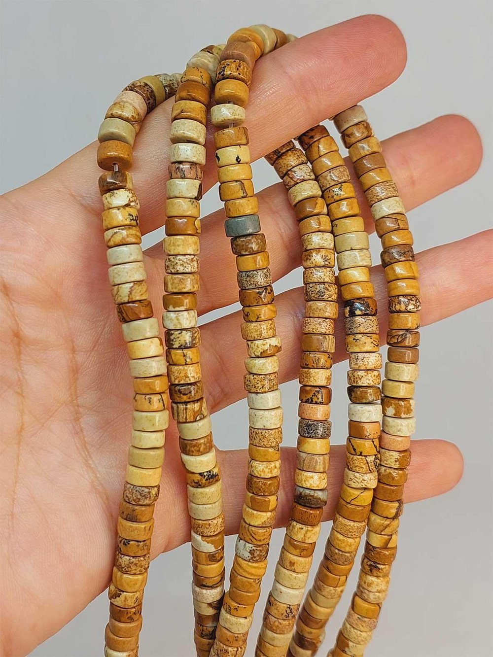 Jasper Taşı Şekilli 3x6mm YARIM Dizi (49342) (18cm uzunluğundadır)