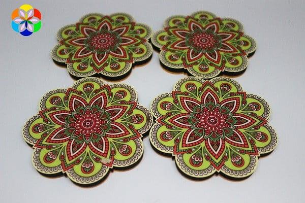 Mandala Desenli Ahşap Bardak Altlığı Seti 4'lü