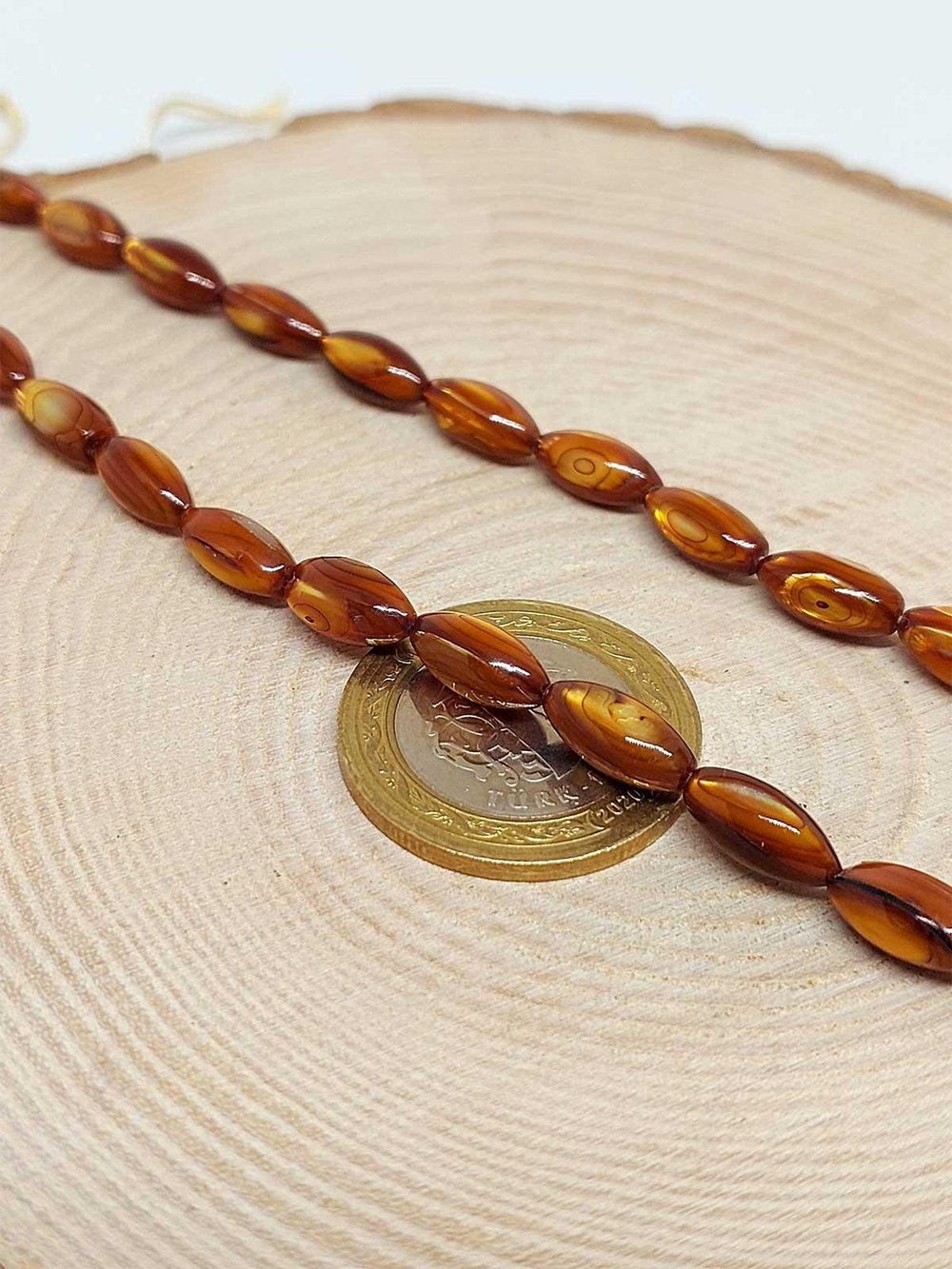Sedef Karamel 5.5*11.5mm YARIM Dizi (18cm uzunluğundadır) (42220)