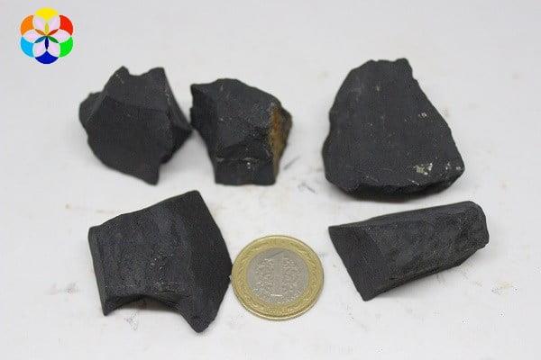 Shungite (Şungit) Taşı Ham Parça (3-4gram)