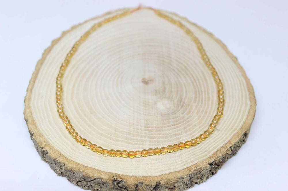 Sitrin Taşı YARIM Dizi 4mm (18cm uzunluğundadır)