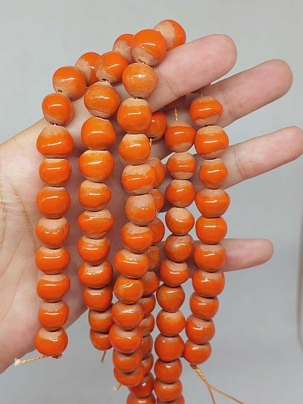 Turuncu Renk Sırlı Seramik Boncuk Dizi 10-12mm/24cm (54130)