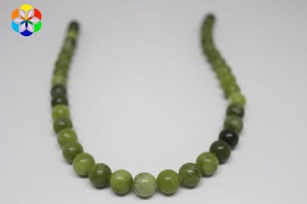 Yeşim Taşı Ela Quality YARIM Dizi 10mm (18cm uzunluğundadır)