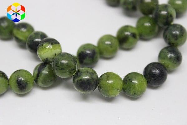 Yeşim Taşı Royal Quality YARIM Dizi 8mm (18cm uzunluğundadır)