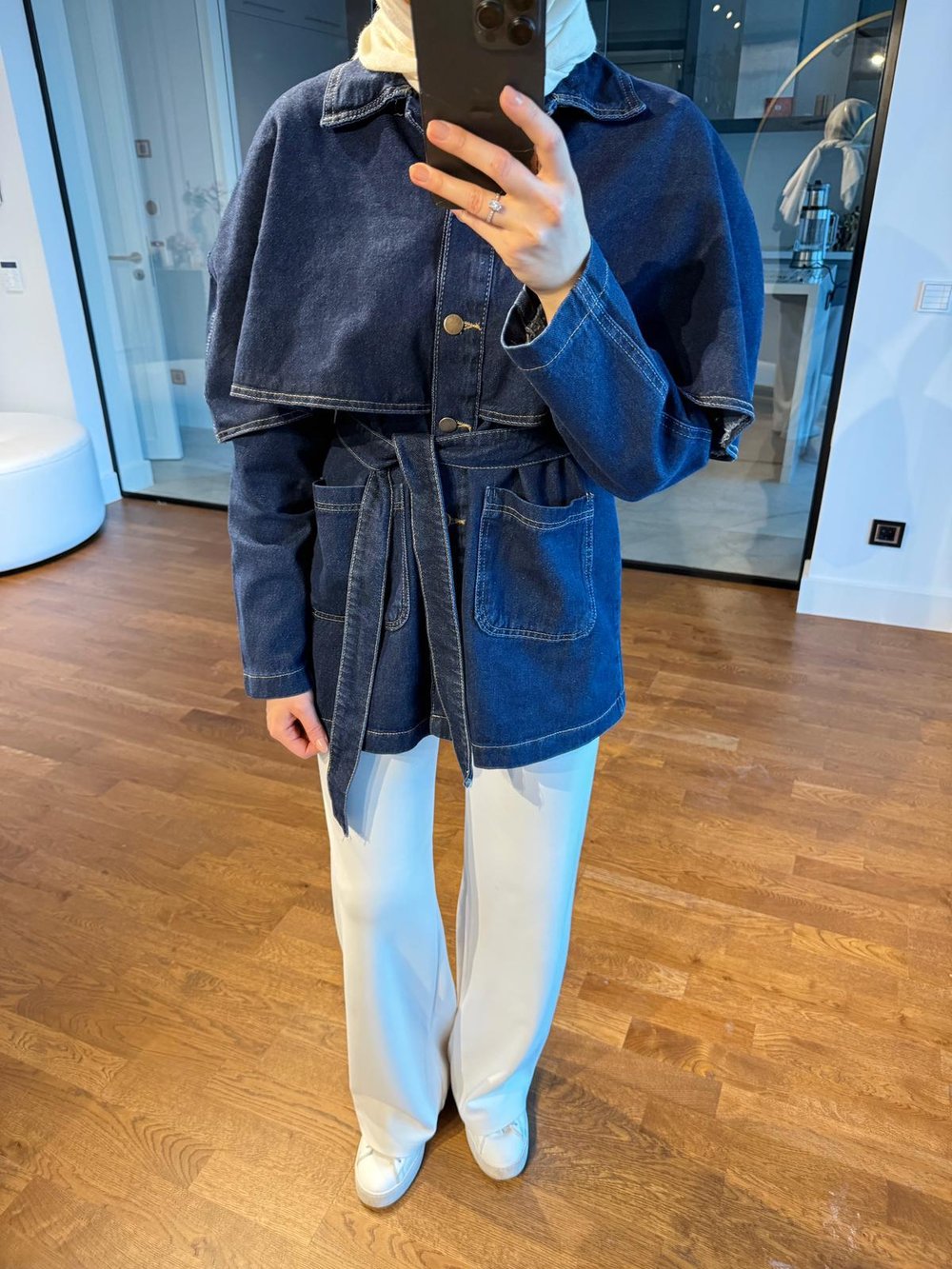 Pelerin Detay Denim Ceket