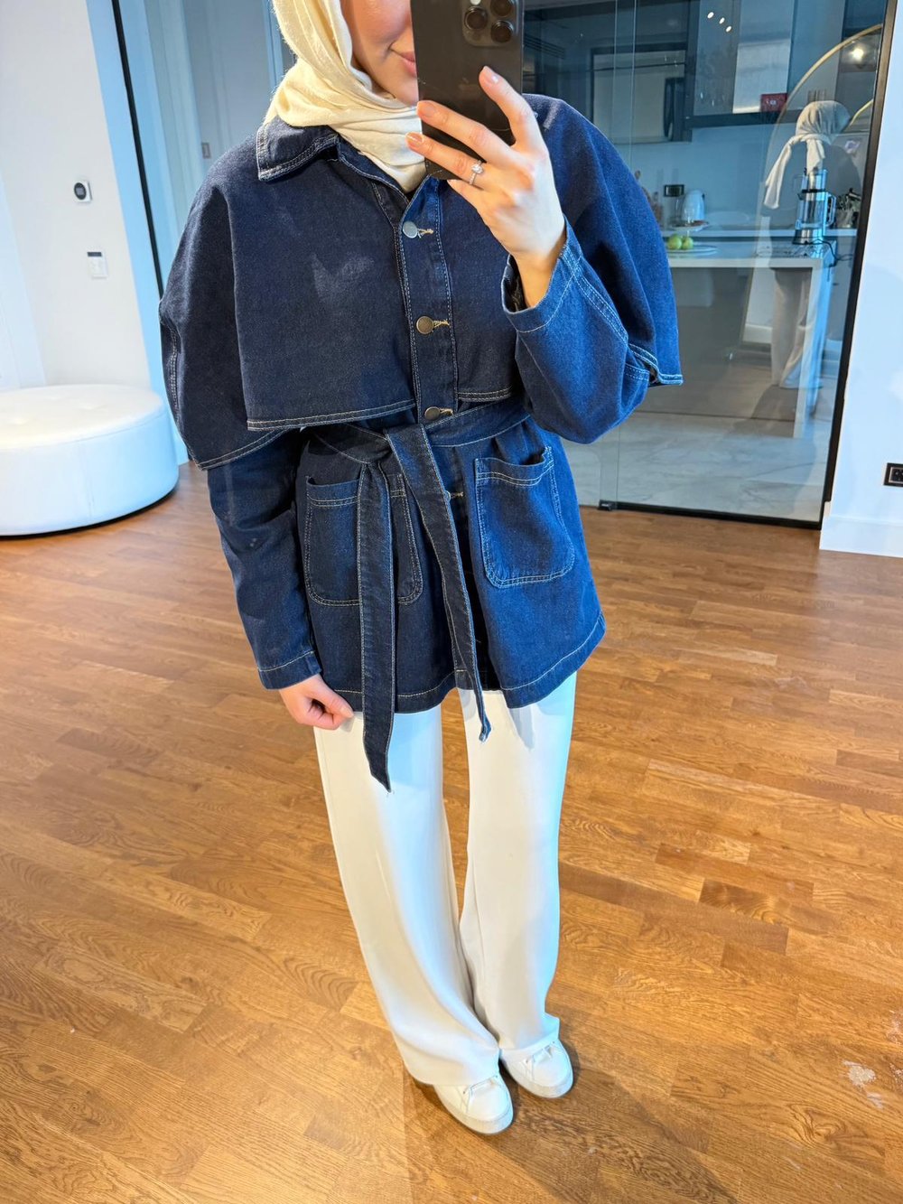Pelerin Detay Denim Ceket