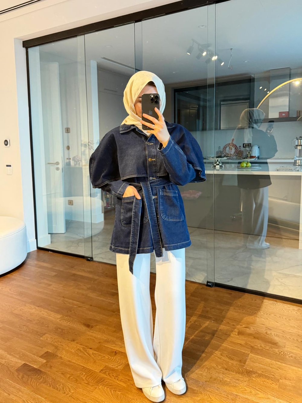 Pelerin Detay Denim Ceket