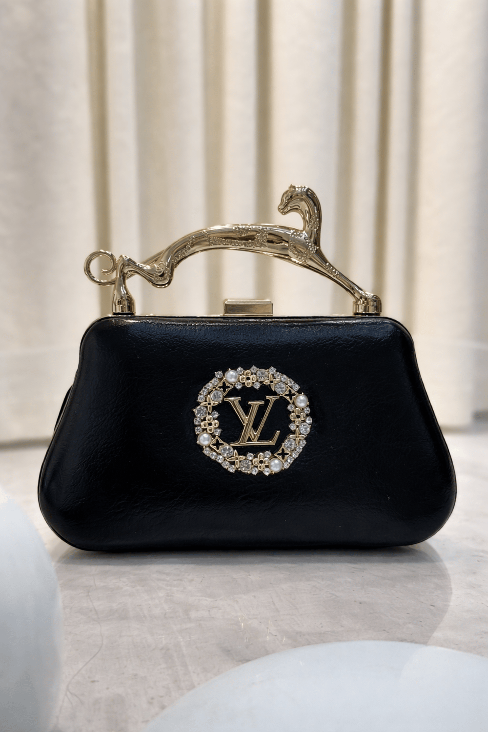 🖤 LV Taş Detaylı Özel Tasarım Abiye Çanta – Siyah
