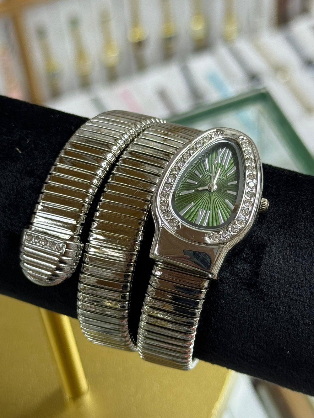 BULGARİ SERPENTİ SAAT
