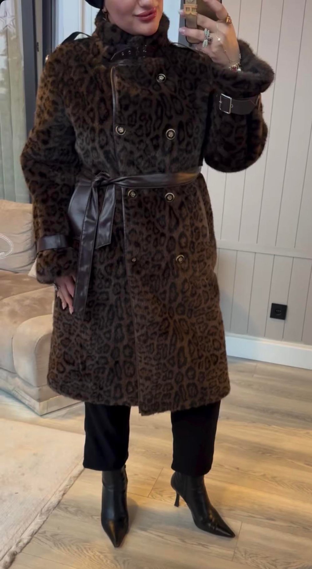 İTHAL LEOPAR KÜRK