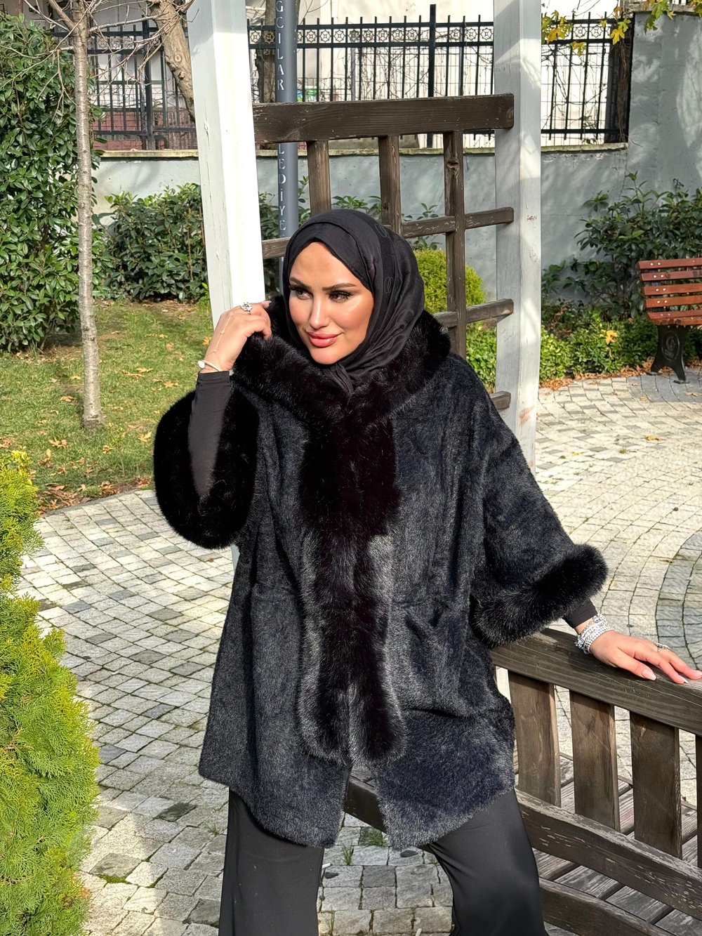 LUXE KÜRK DETAYLI OVERSIZE PANÇO