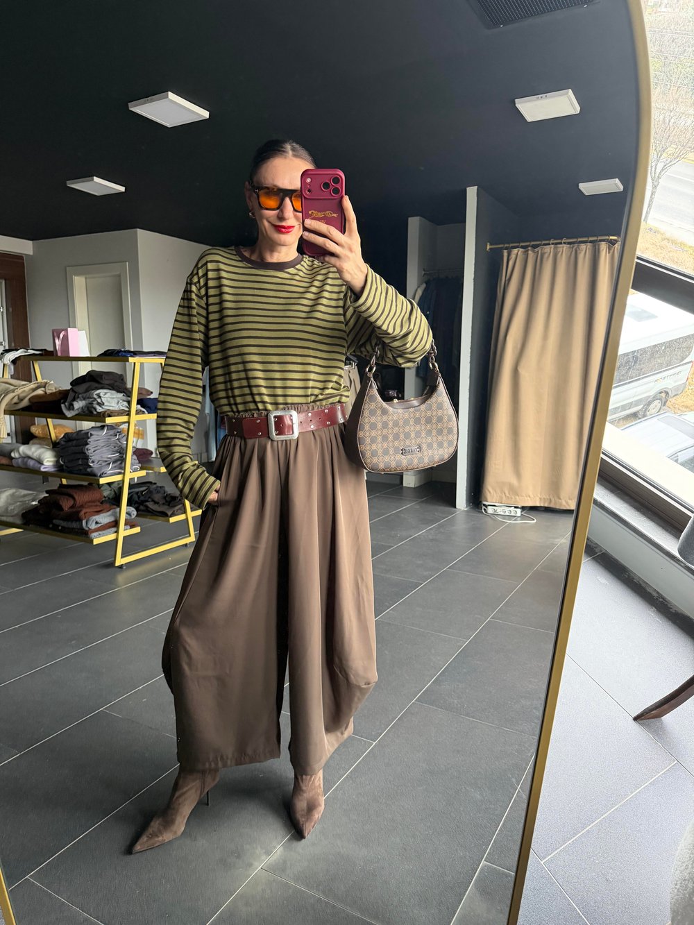 Adriana Kahve Frankly Model Pantolon