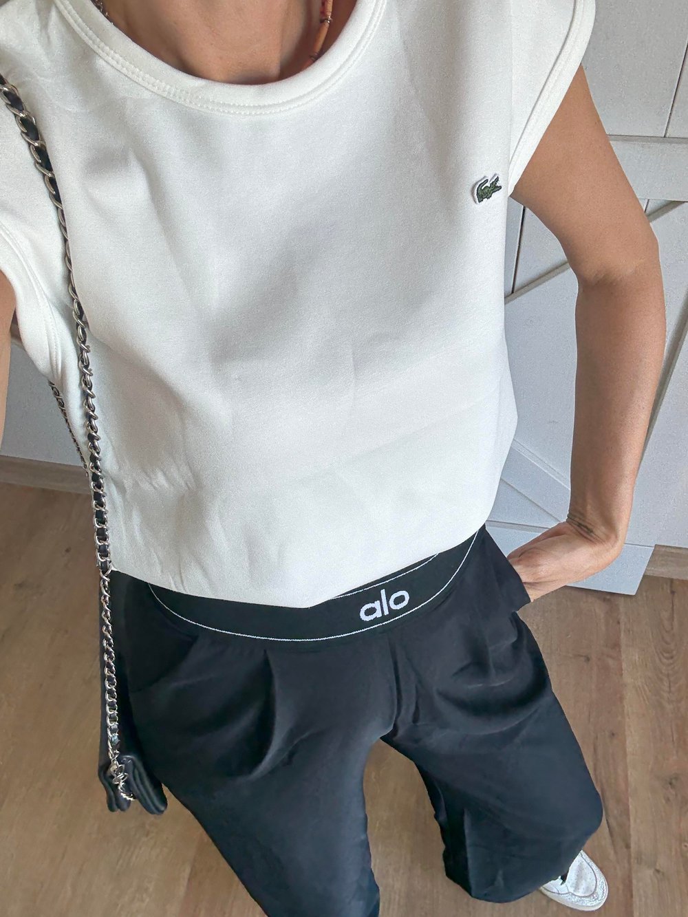 Düşük Omuz Kırık Beyaz Basic Tshirt