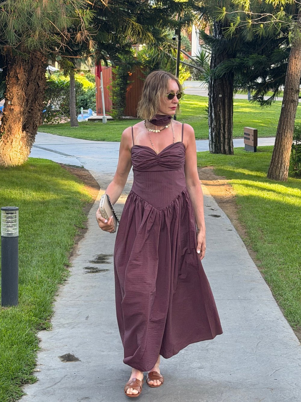 Fularlı Arkası Korse Bağlamalı Mürdüm Pinterest Elbisesi