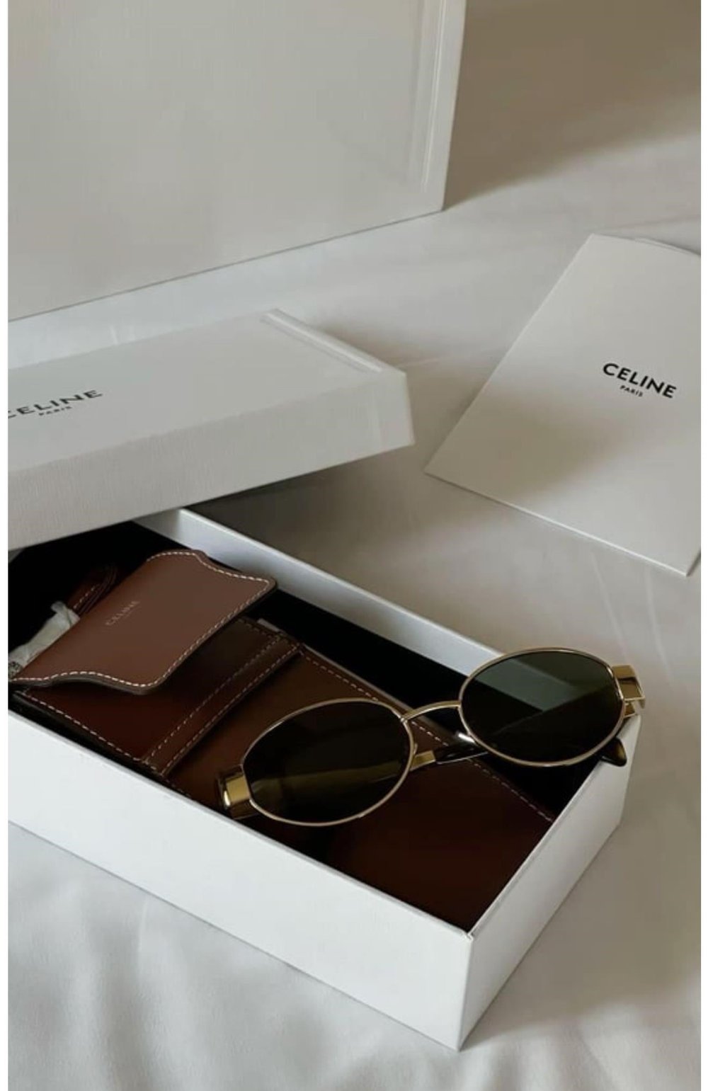 Selinnn Black And Gold Sunglasses