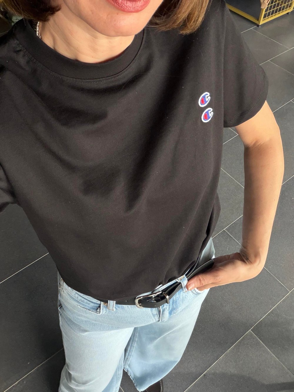 Siyah Şampiyon Kısa Kollu Tshirt