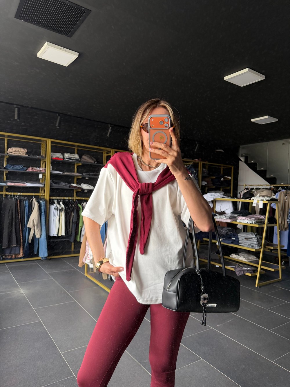 Twist Model Bordo Atkılı Tshirt