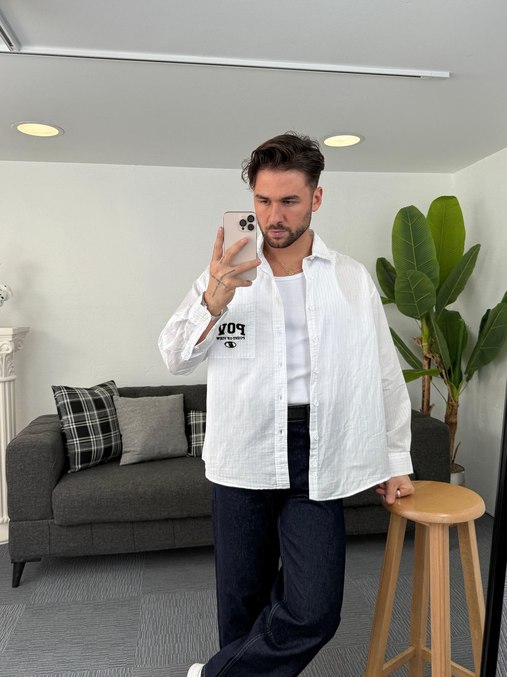 Beyaz Mavi Tek Çizgi Nakışlı Oversize Gömlek