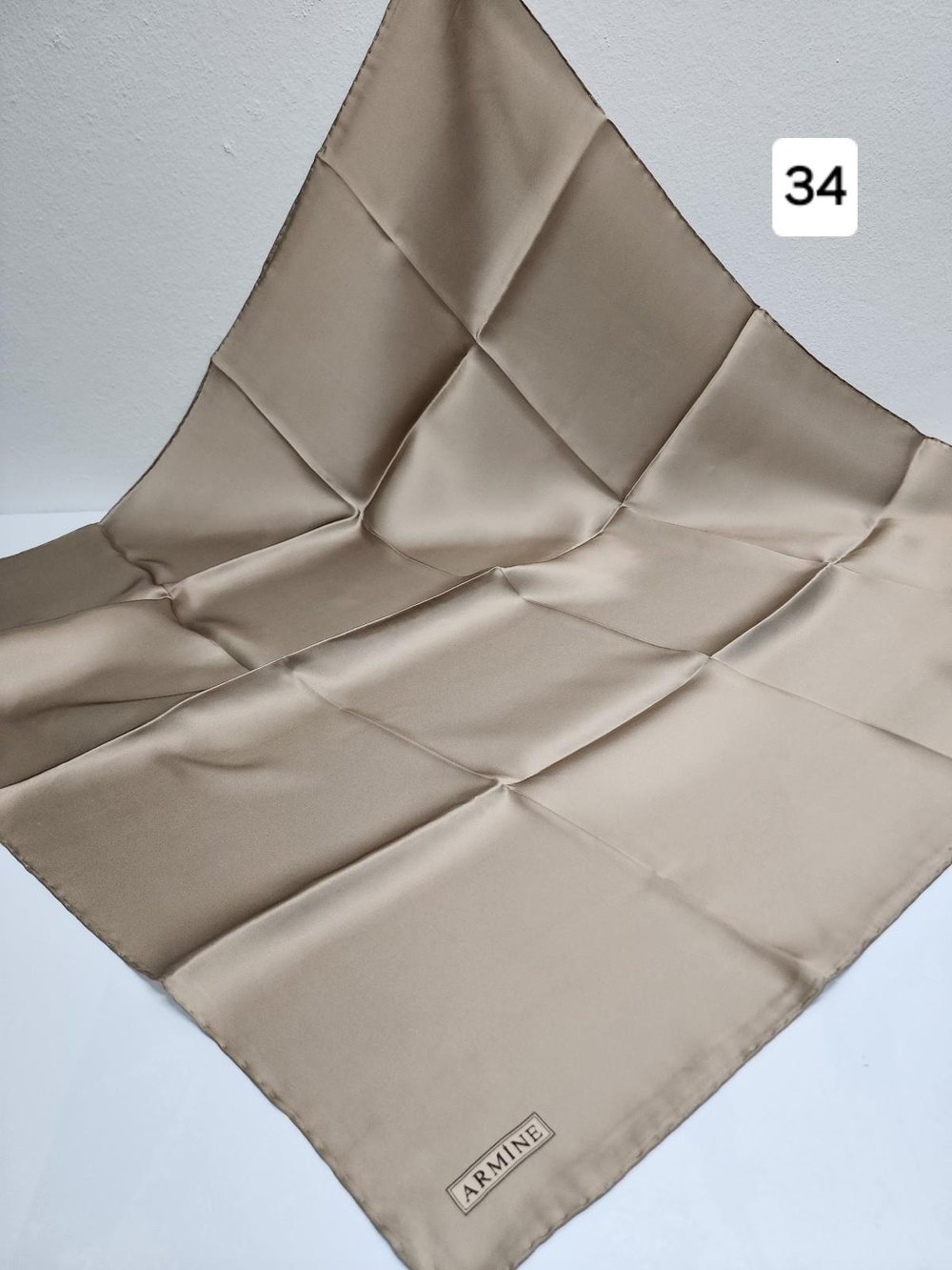 34 KOD DÜZ RENK ARMİNE SAF İPEK EŞARP STD