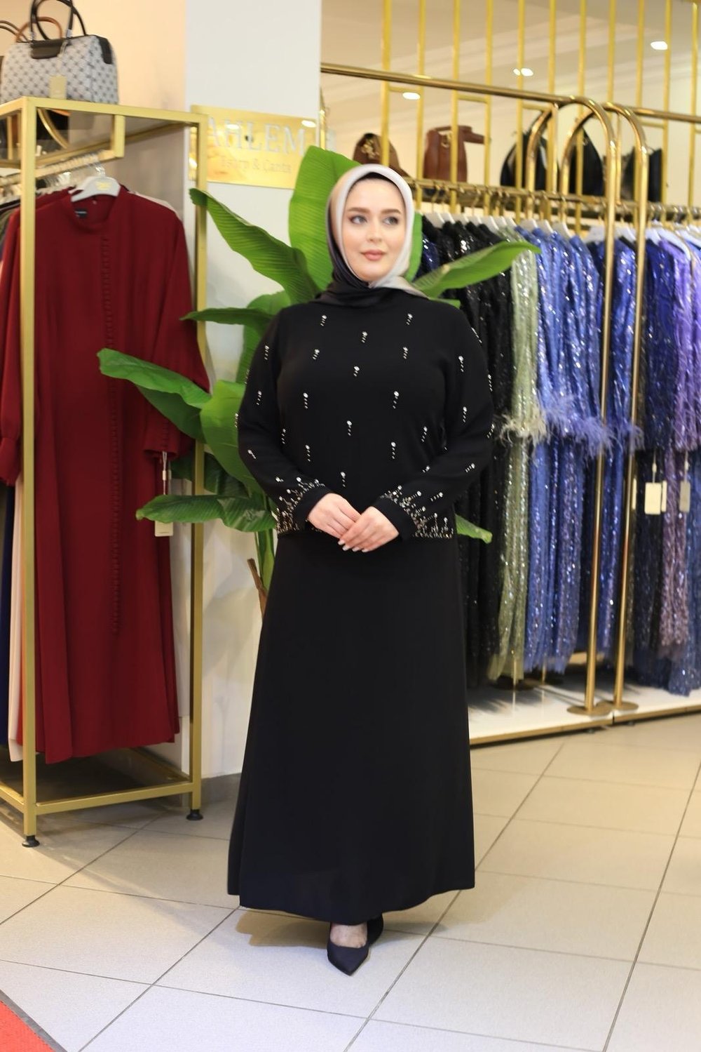 4103 KOD DAMLA TAŞ ETEKLİ TAKIM SİYAH