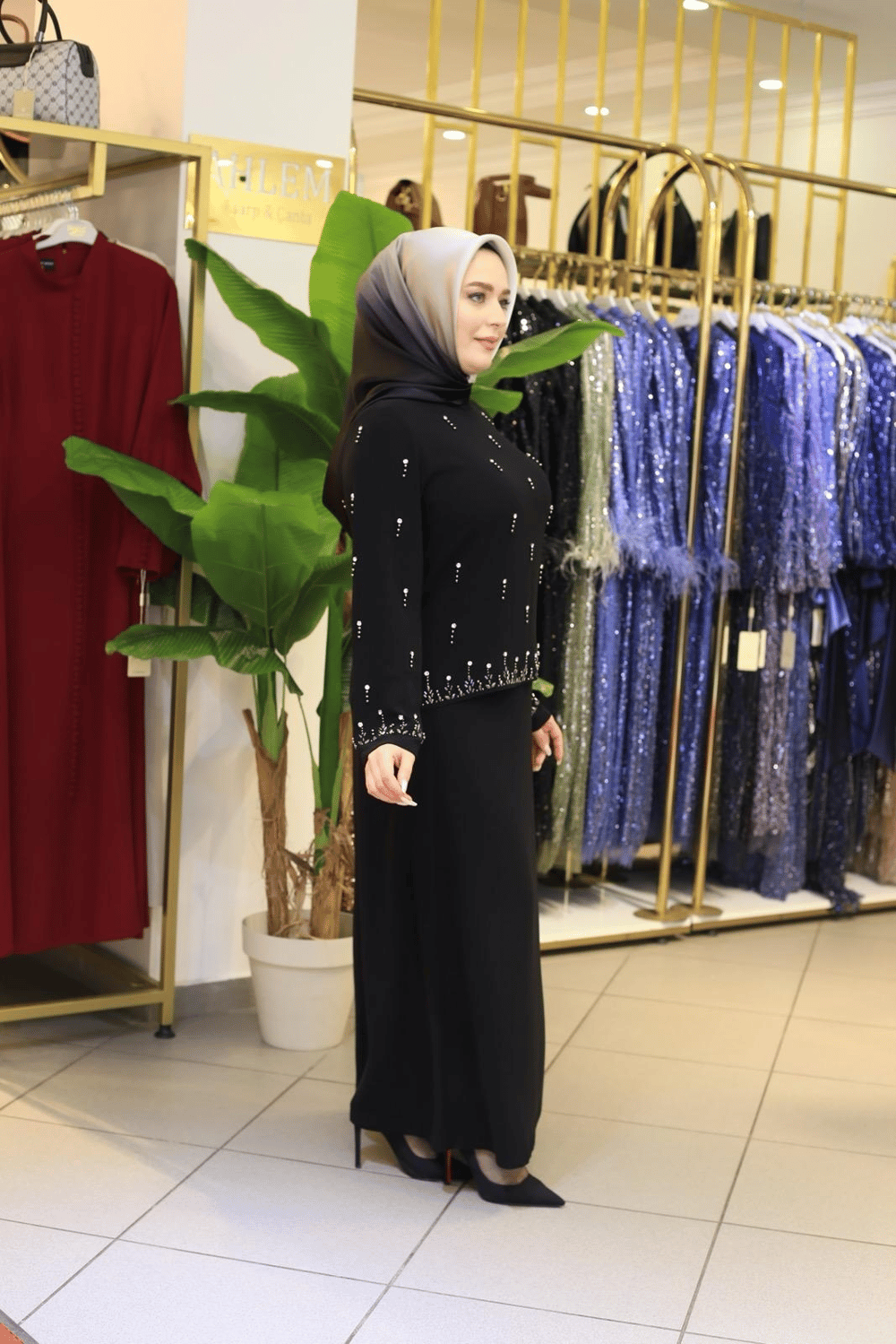 4103 KOD DAMLA TAŞ ETEKLİ TAKIM SİYAH