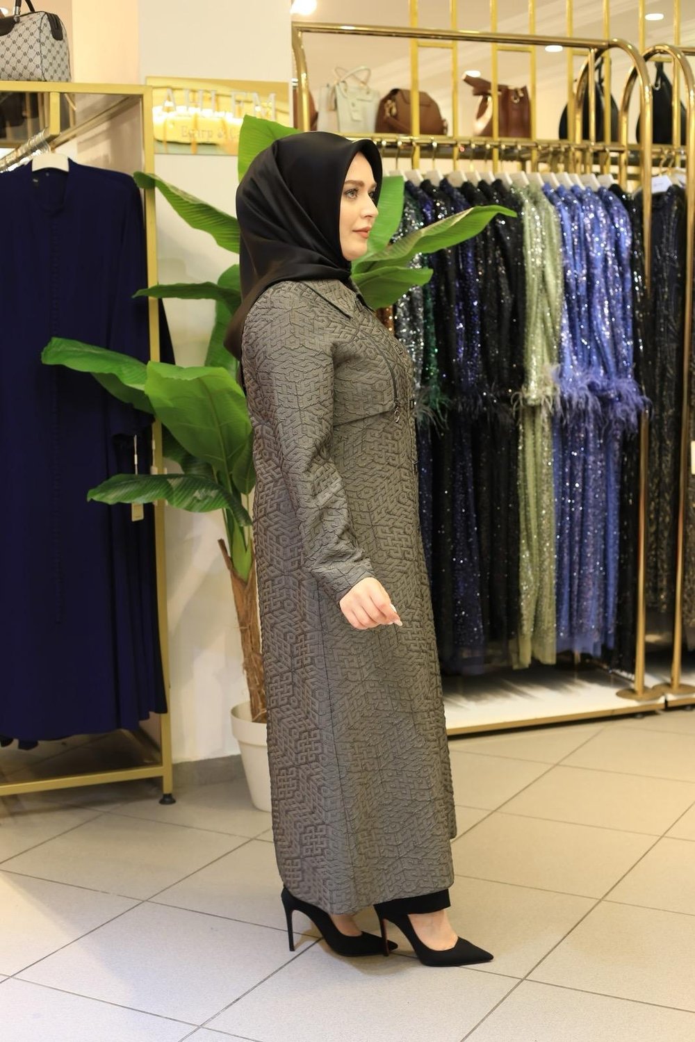 6133 KOD KABARTMA KUMAŞLI GİYÇIK ANTRASİT