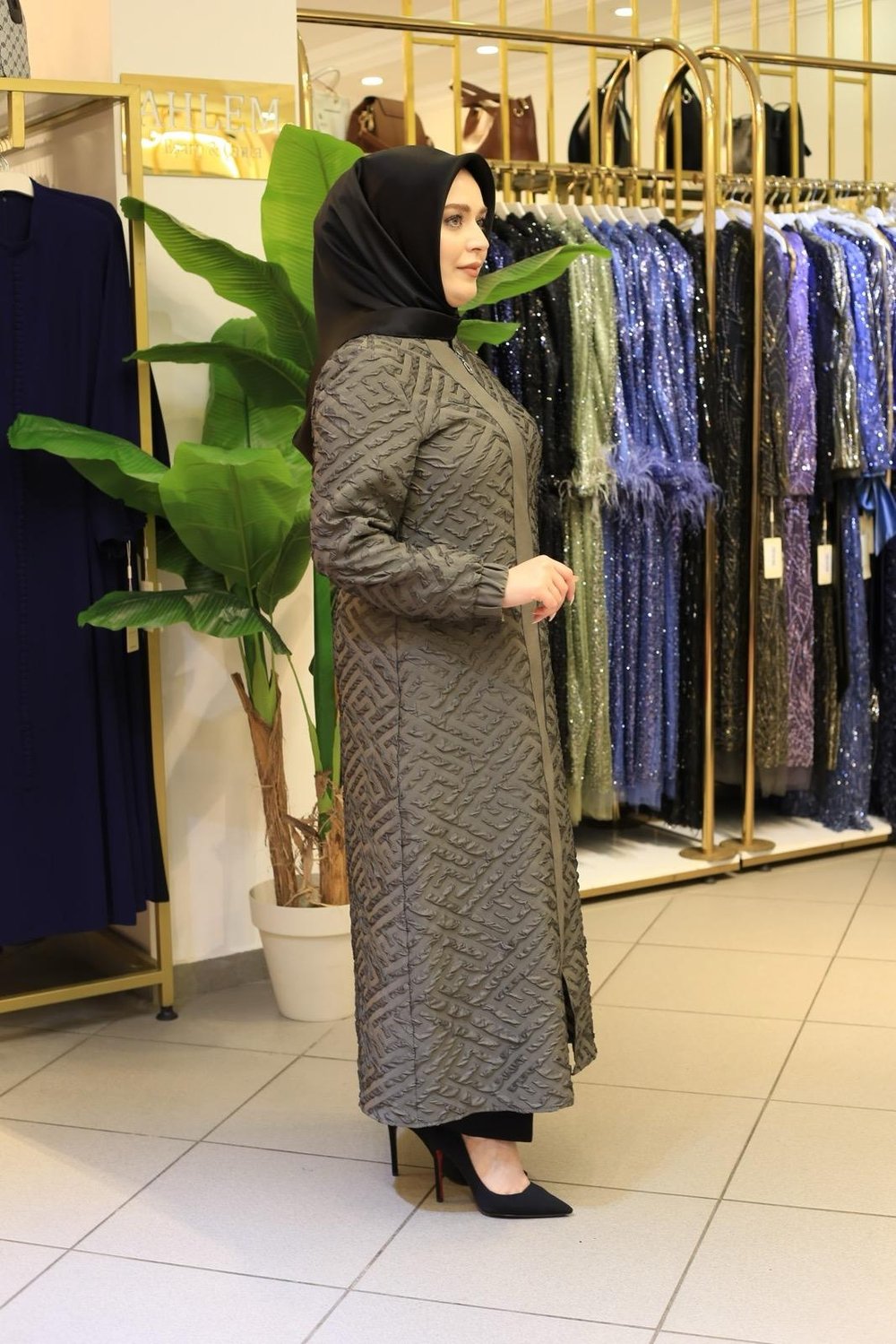 6134 KOD KABARTMALI GİYÇIK ANTRASİT