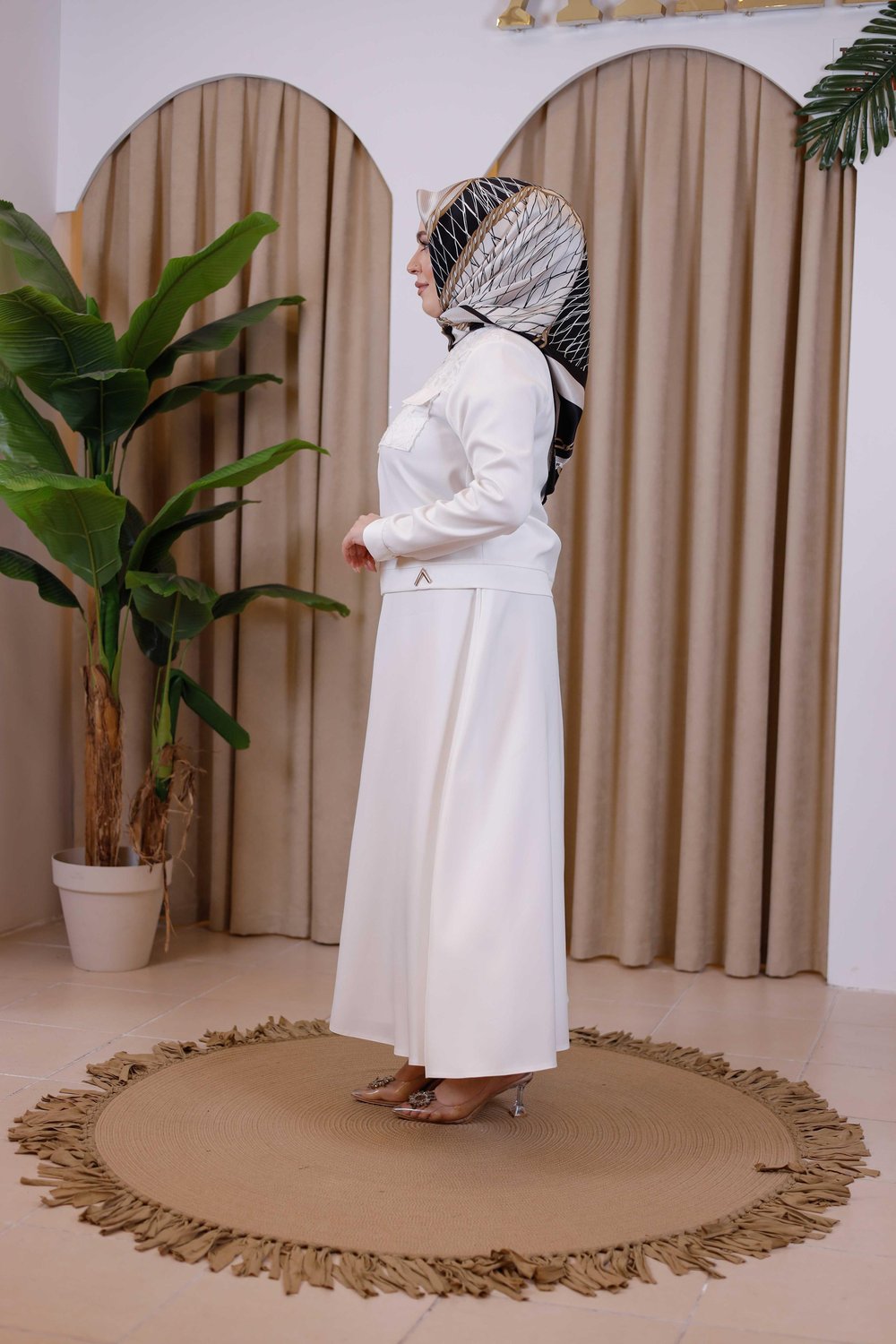 7112-1 KOD KLOŞ ETEK EKRU