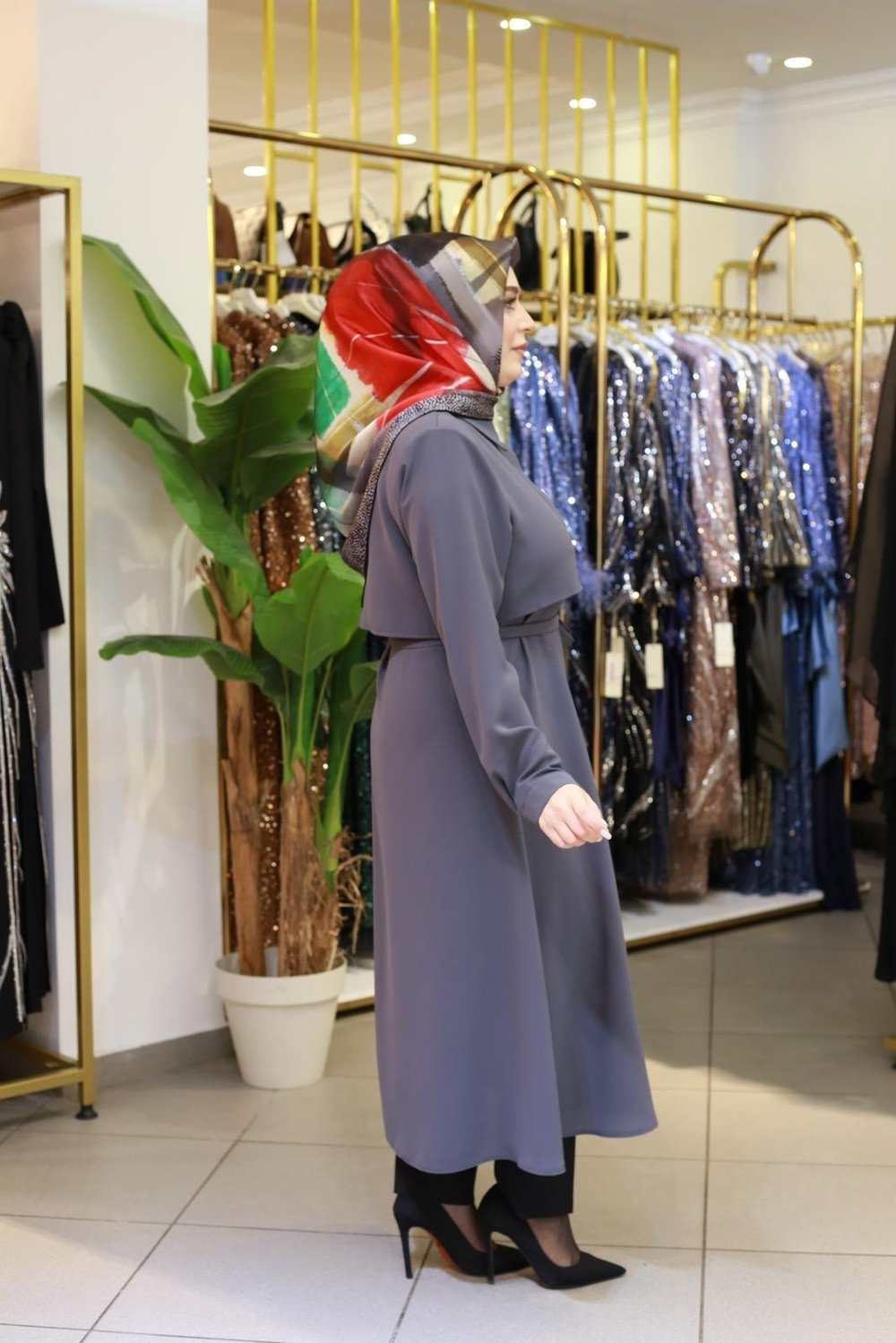 7117 KOD KEMERLİ GÖMLEK DETAYLI TUNİK GRİ