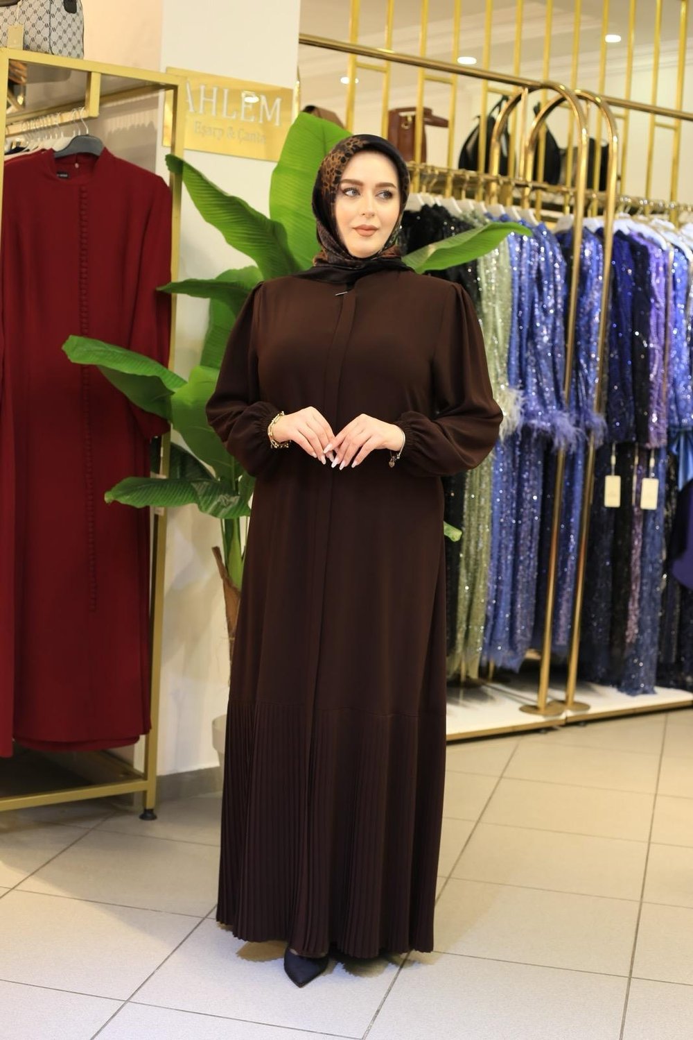 7631 KOD SIK PİLE FERACE KAHVERENGİ