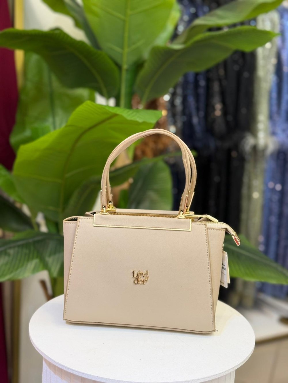 LEVİDOR METAL ŞERİT DETAYLI EL ÇANTASI 930205 VİZON