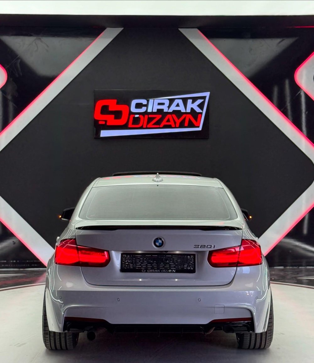 BMW F30 Uyumlu Msport Spoiler | Pianoblack boyalı