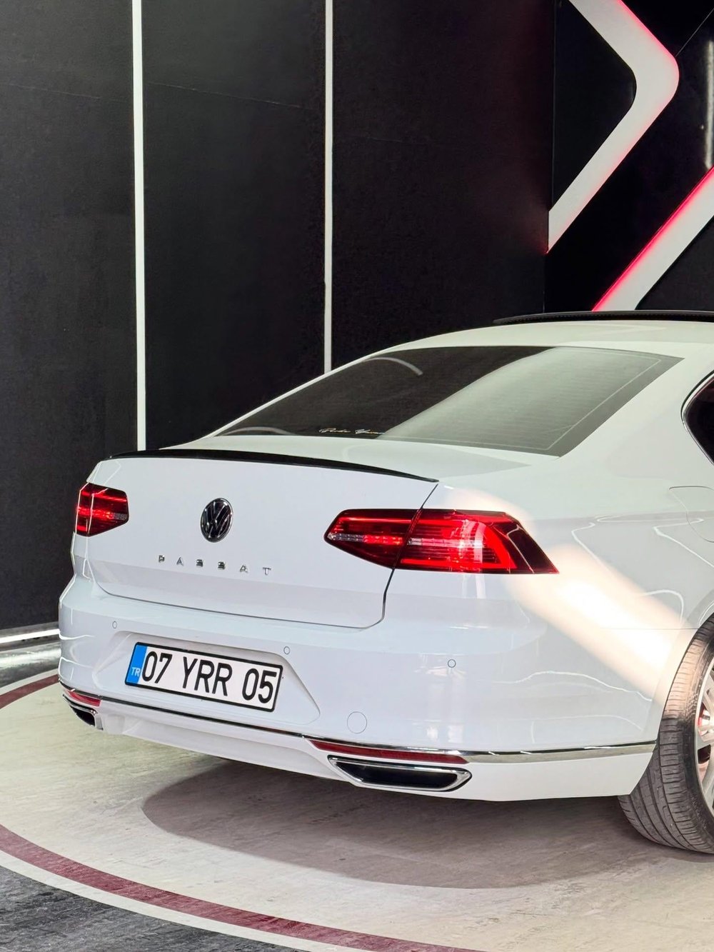 Passat B8 Uyumlu R Line Difizör