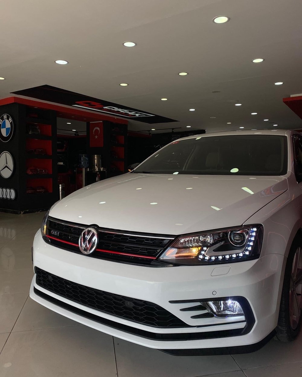 Jetta MK6 Uyumlu GLI Far 2011-2016