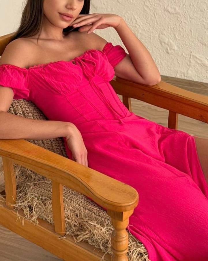 KORSELİ MİDİ BOY PEMBE ELBİSE 