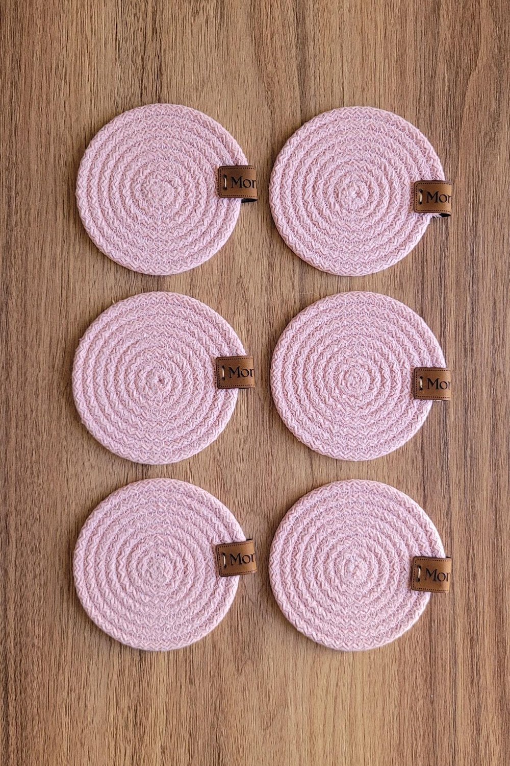 Monovia 6'lı Pembe Rengi 10 cm Pamuk Kordon Yuvarlak Bardak Altlığı 