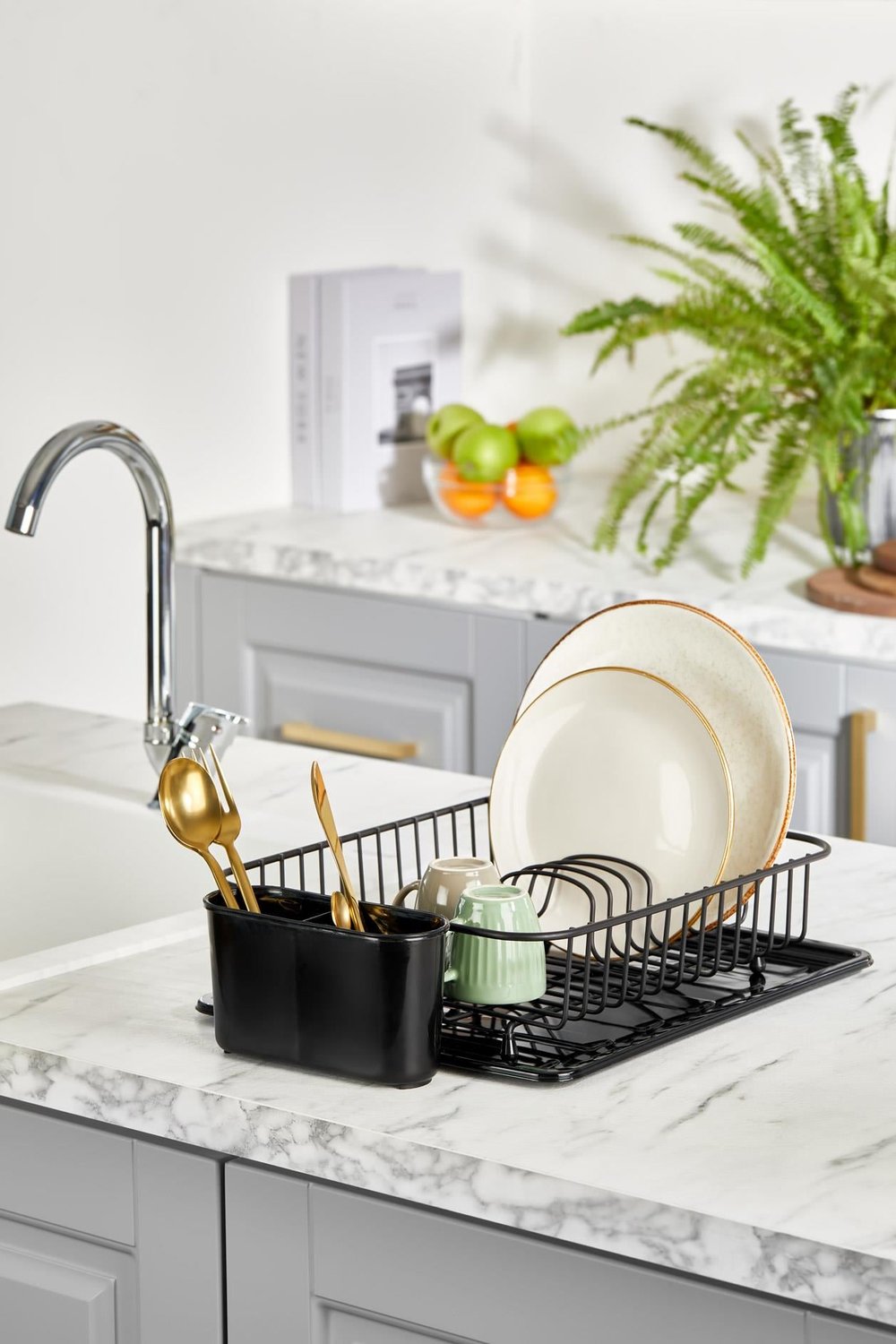  Mat Siyah Modern Tabaklık Kaşıklıklı Tepsili Oval Bulaşıklık