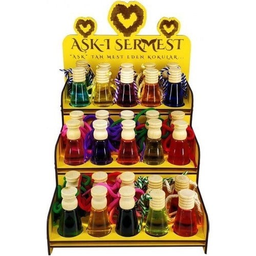 Koku Hanem Toptan Aşk-I Sermest Sarı Ahşap Standlı 30 Adet 12 ml Çikolata & Hindistan Cevizi Araç Parfümü Oto Araba Kokusu